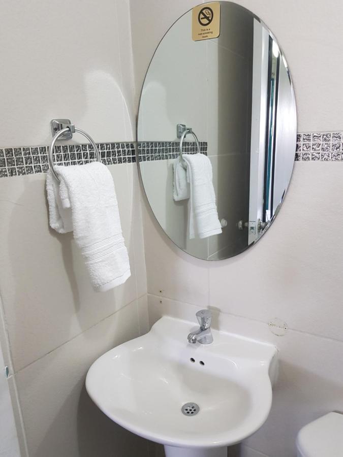 The Jazmine'S Apartment A オラニエスタッド エクステリア 写真